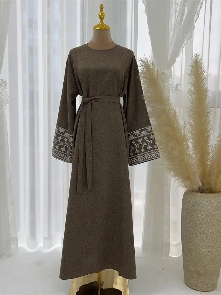 Linen Flower Embroidered Abaya 2024 Luxury Elegant Muslim Retro Kaftan Modest Dresses for Women Islam Clothing for Women Kebaya