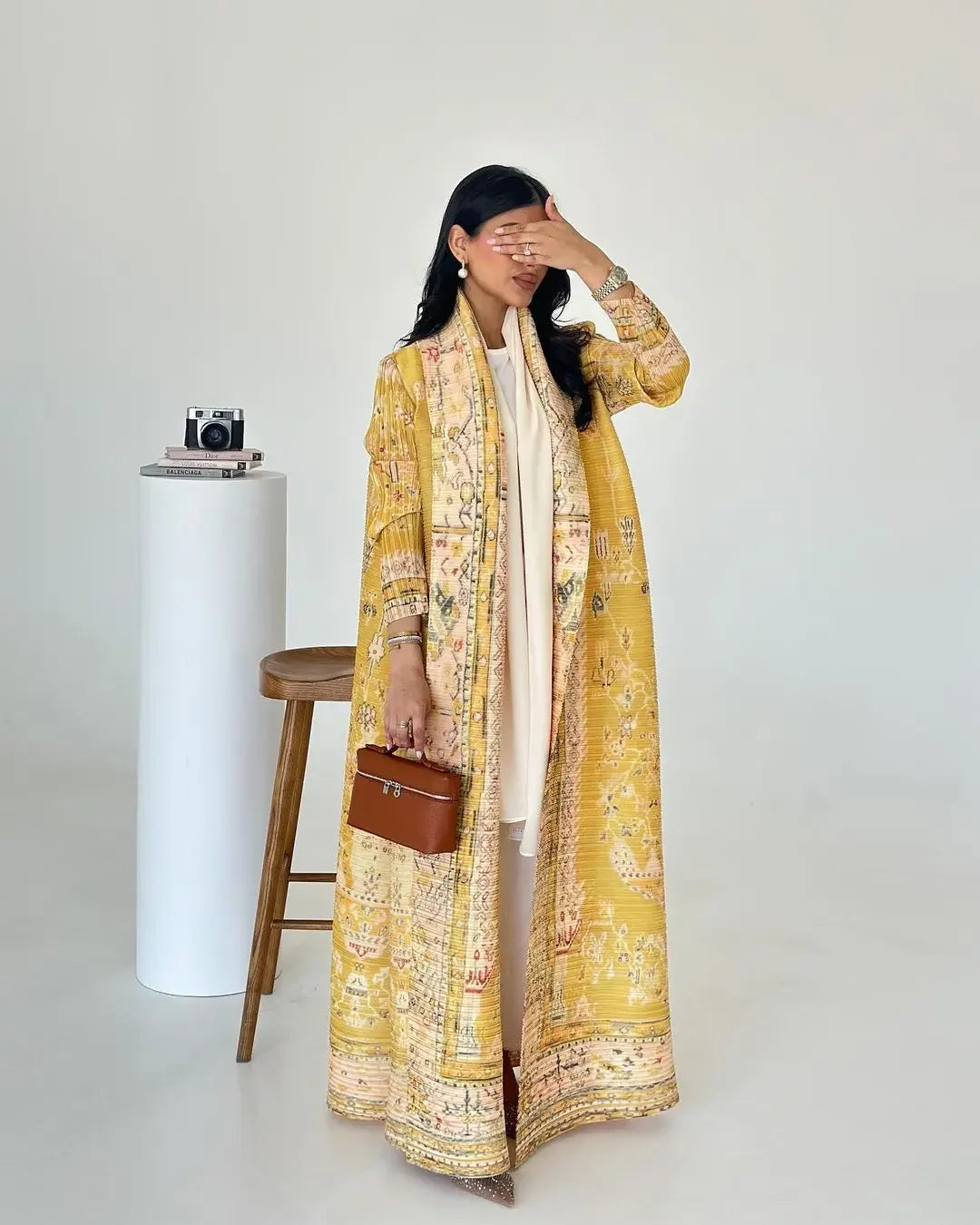 Autumn Women's Long Coat, Retro Printed Long Sleeved Muslim Abaya Saudi Fashion Wrinkled Waist Belt